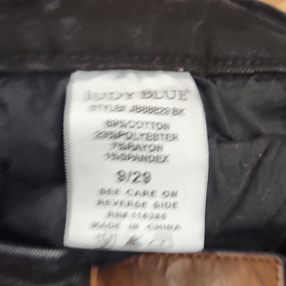 Judy Blue Black High-Rise Wide Leg Button-Fly Jeans - Picture 4 of 6